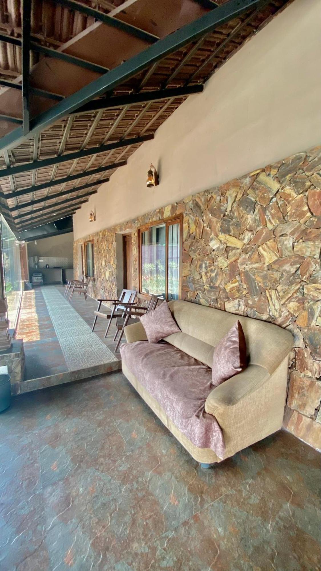 Willostays Villa Tranquil De Susanj Саклешпур Екстер'єр фото