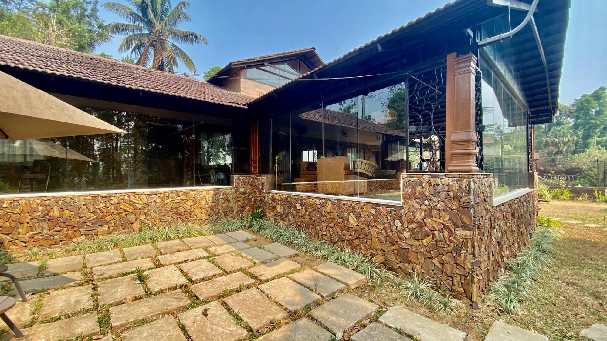 Willostays Villa Tranquil De Susanj Саклешпур Екстер'єр фото